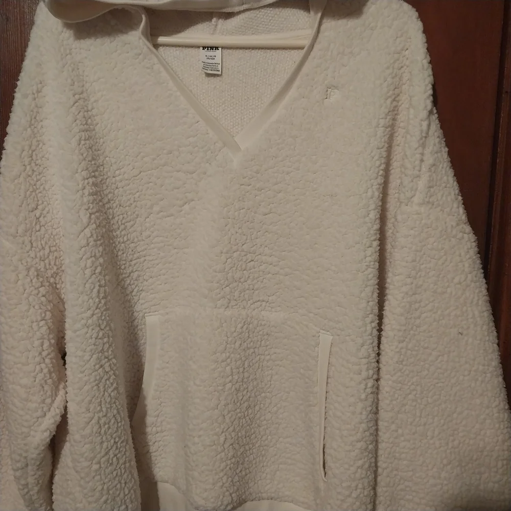 PINK Victoria's Secret Cream Hooded Sweatshirt - Picture 3 of 6